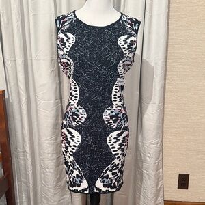 BCbG MaxAzria Elegant Blue and White Patterned Dress